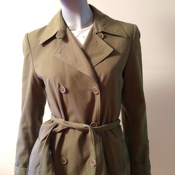 Long Trench Coat. 🍁Made in Canada - Picture 2 of 5